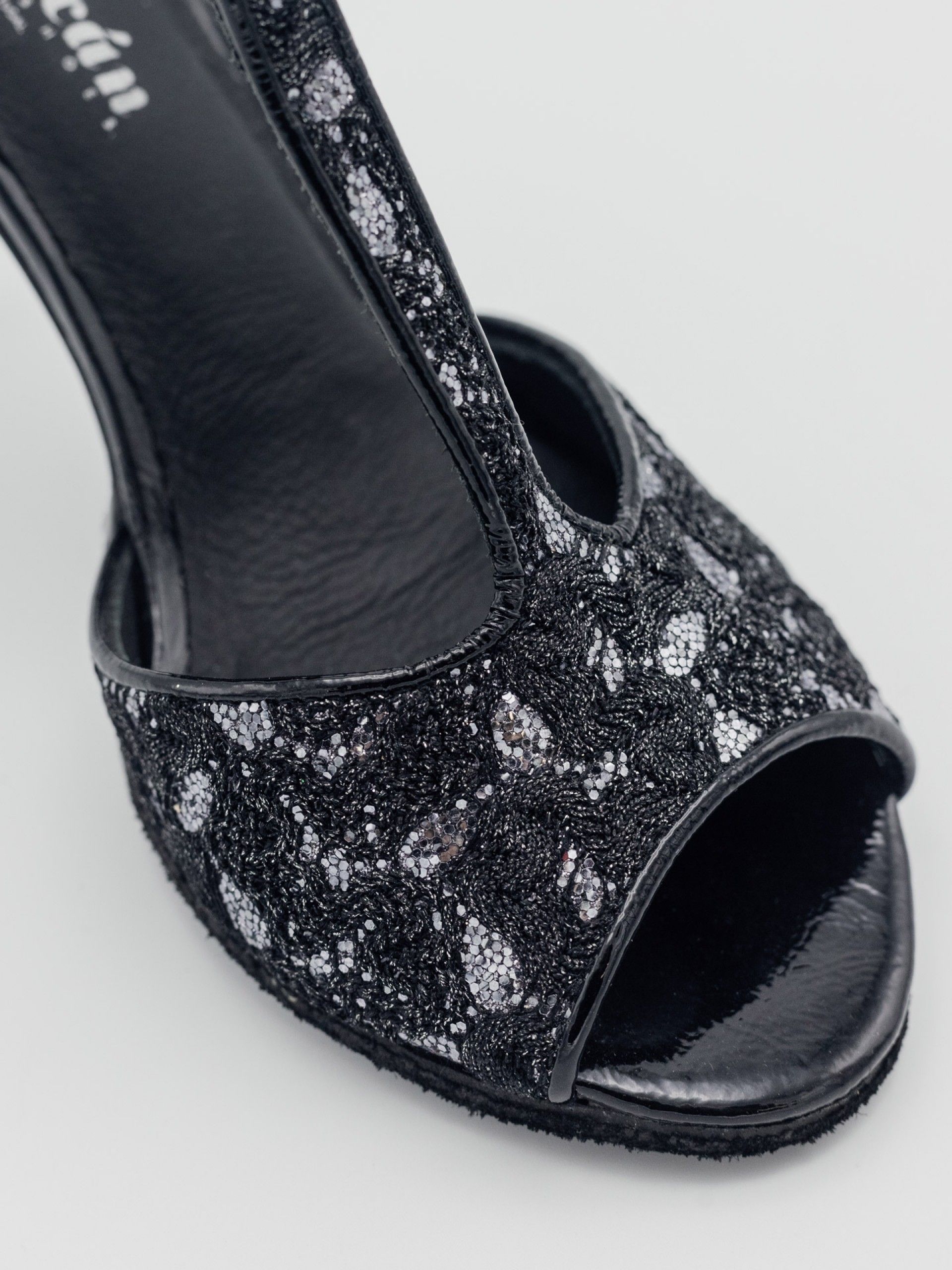 Amália Negro y Plata Tacón 9cm