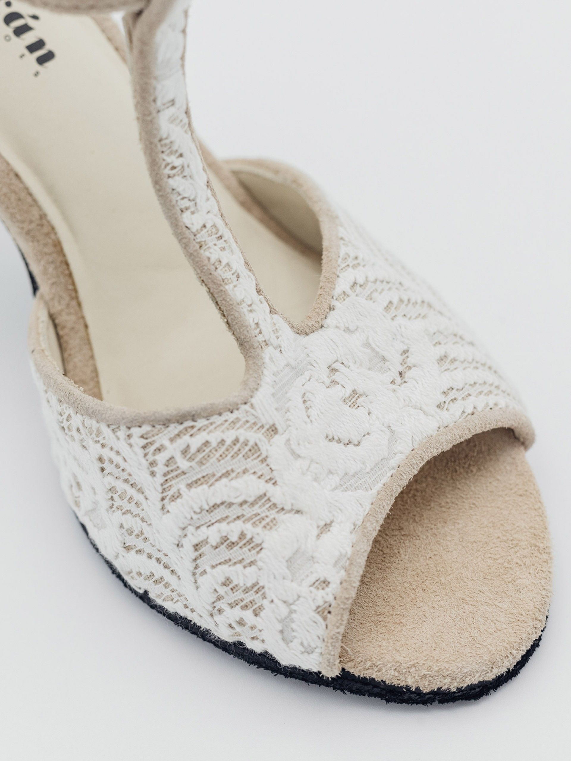 Amália Beige Tacón 9cm